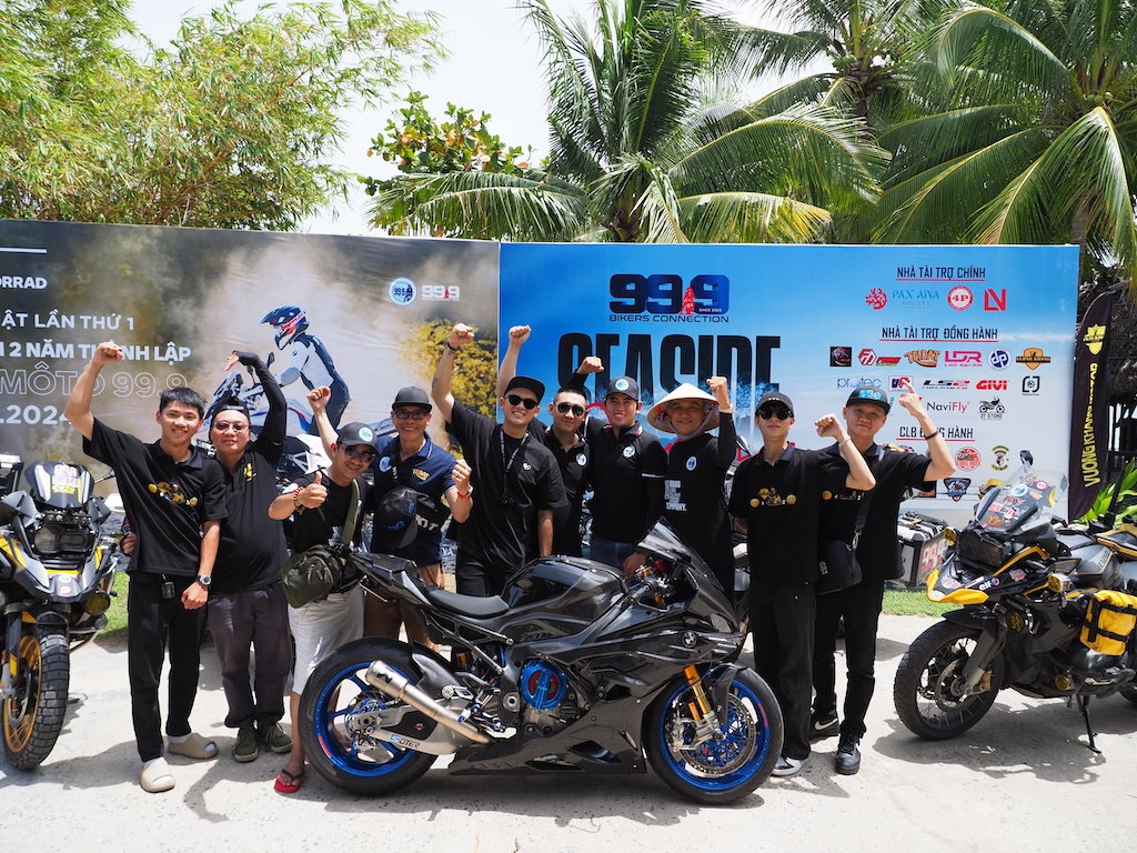 CLB 99.9 Bikers Connection kỉ niệm một năm cùng bạn hữu