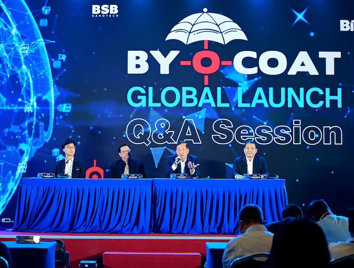 Ông Trần Văn Tùng – Nguyên Thứ trưởng Bộ KH&CN trả lời báo chí 2 BSB Nanotech "biến trấu thành vàng", đưa trí tuệ Việt ra thế giới.