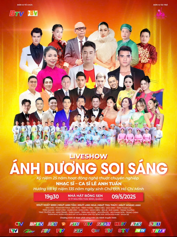 Ca sĩ - Kỉ lục gia Việt Nam Lê Anh Tuấn vinh dự nhận Kỉ niệm chương