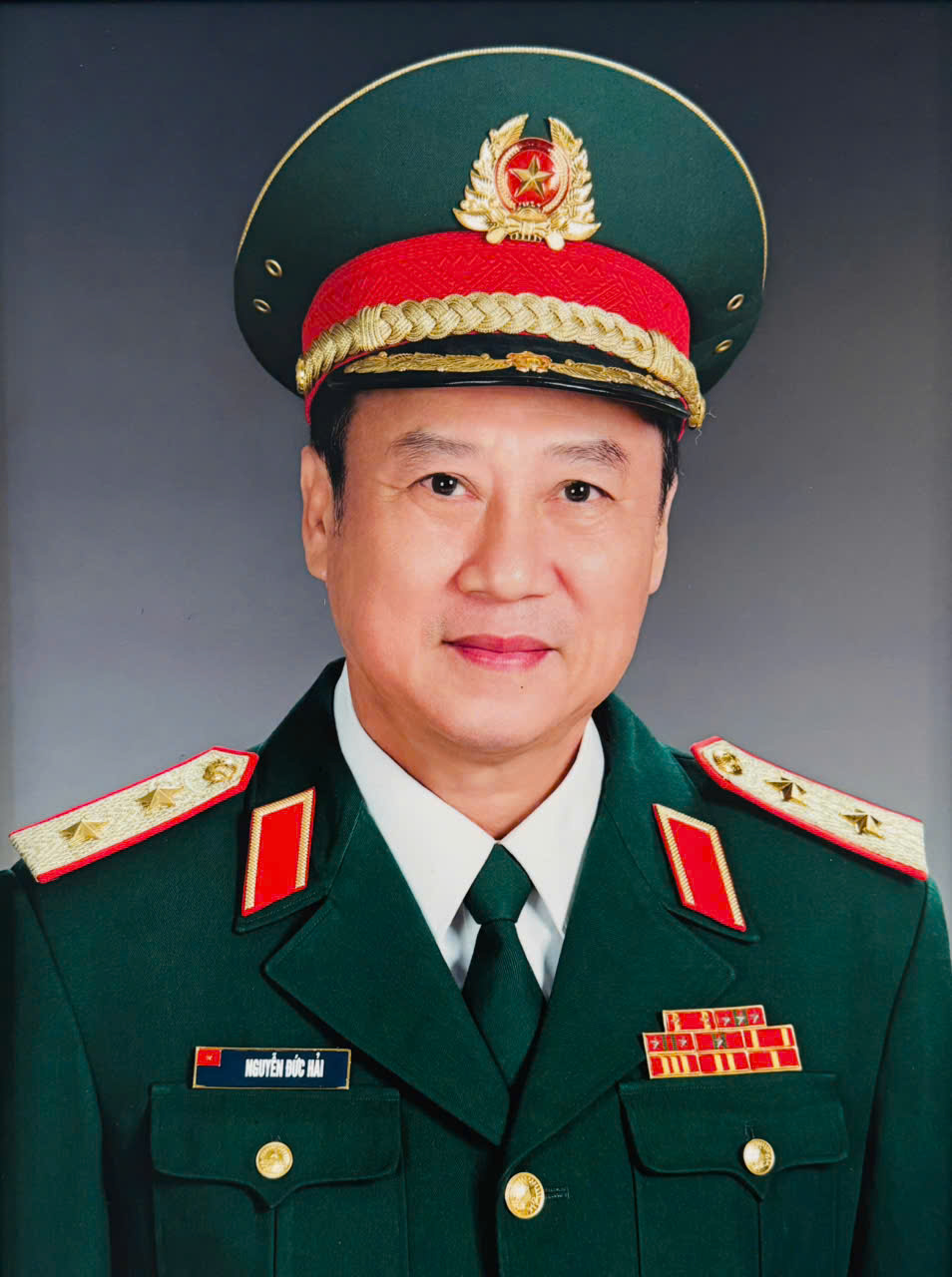 “Mẹ ơi! Con vẫn ở đây” – Tiếng vọng vĩnh hằng của thế hệ anh hùng "Mẹ ơi! Con vẫn ở đây" - Tiếng vọng vĩnh hằng của thế hệ anh hùng